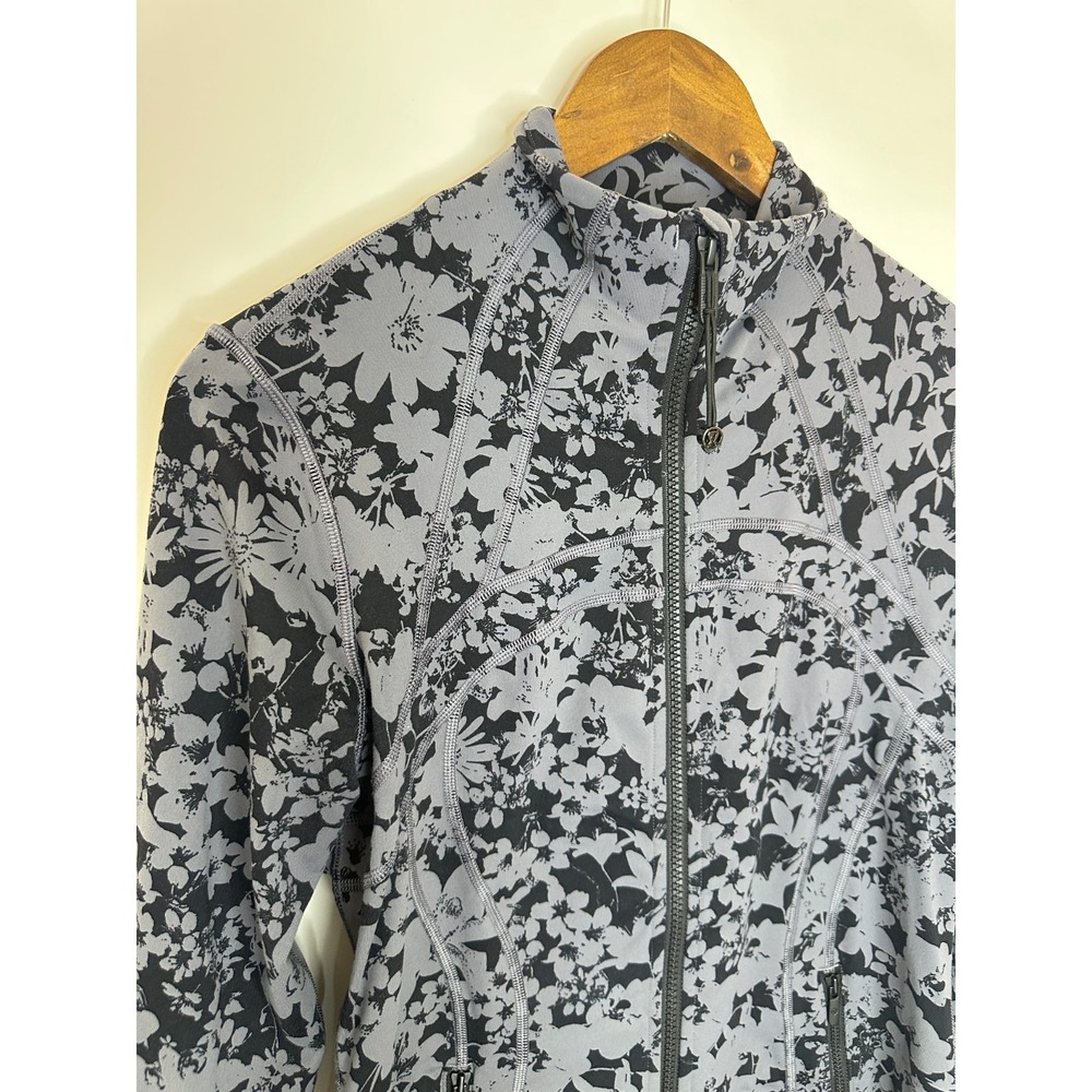 Lululemon Define Jacket Efflorescent Nebula Black Floral Full Zip Stretch Size 8 - Picture 4 of 12